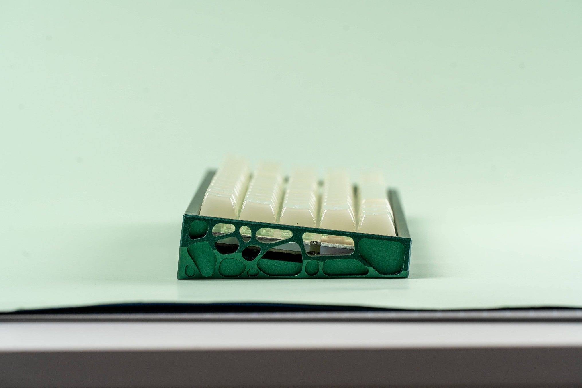 Womier 115-Key MDA Profile Frosted Cream Green PC Keycap Set