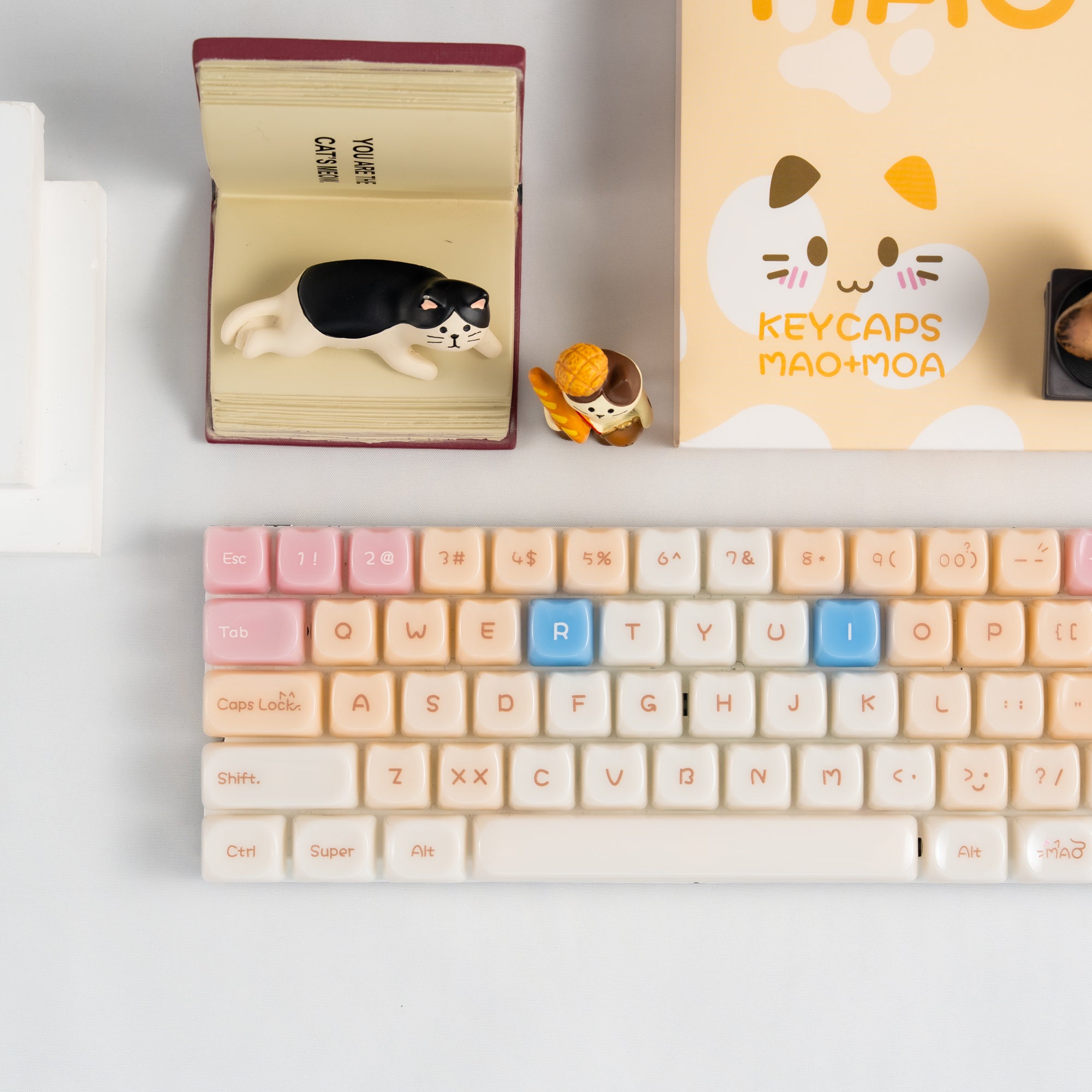 Womier Kittens Themed MOA+MAO Profile PC Keycap Set