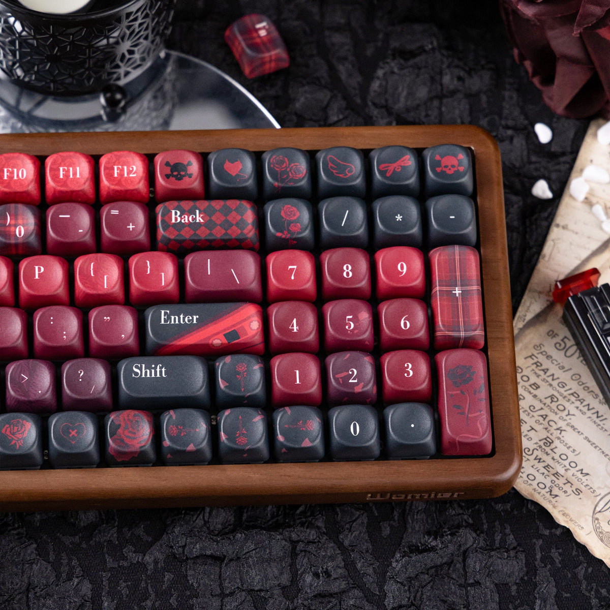 Halloween Bloody Mary Bundle — Womier WD99 Wooden Keyboard + Dark Red Rose Candy MOA PBT Keycaps - Womier Keyboard