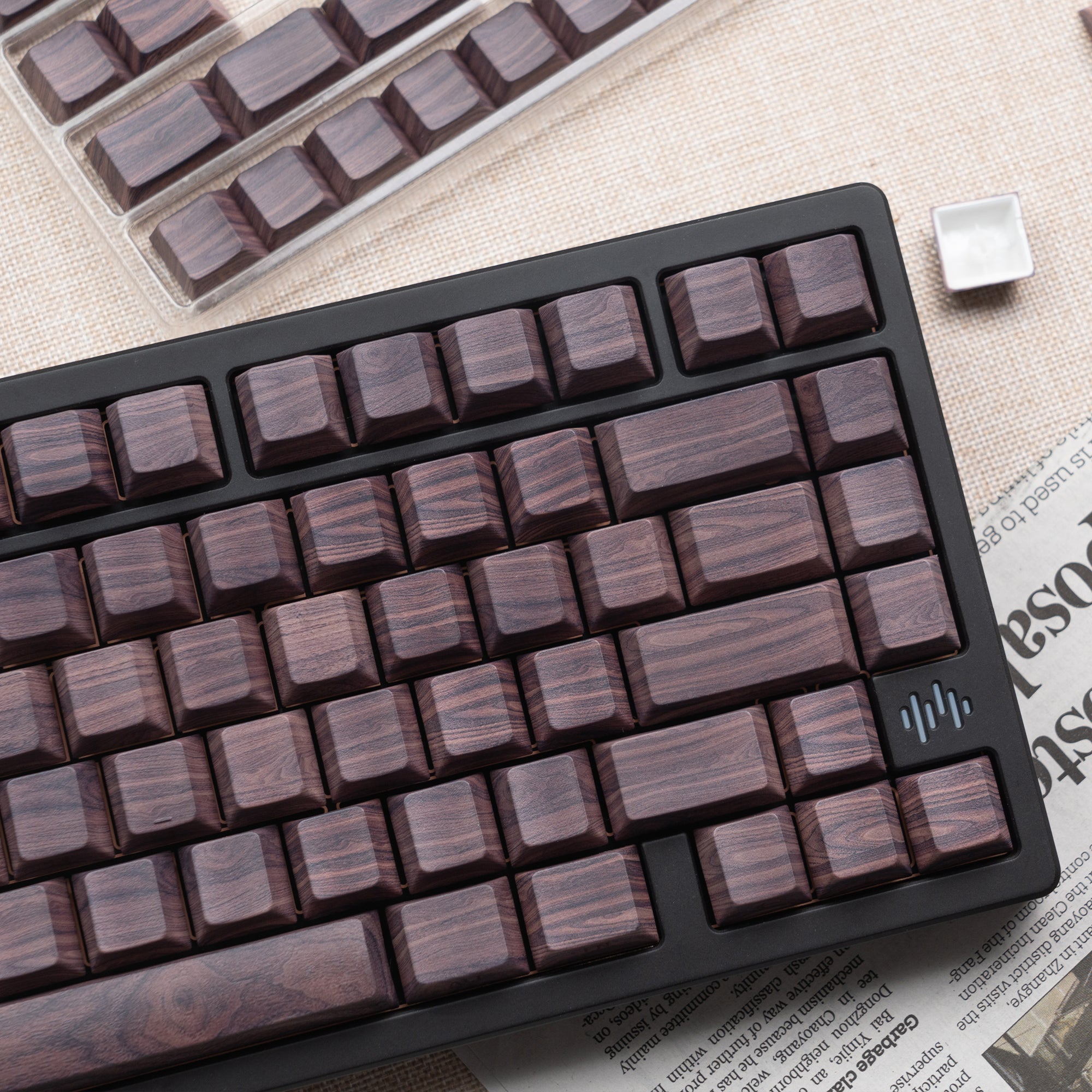 Womier Walnut Wood Side - Printed Cherry Profile Dye - Sub PBT Keycap Set - Womier Keyboard