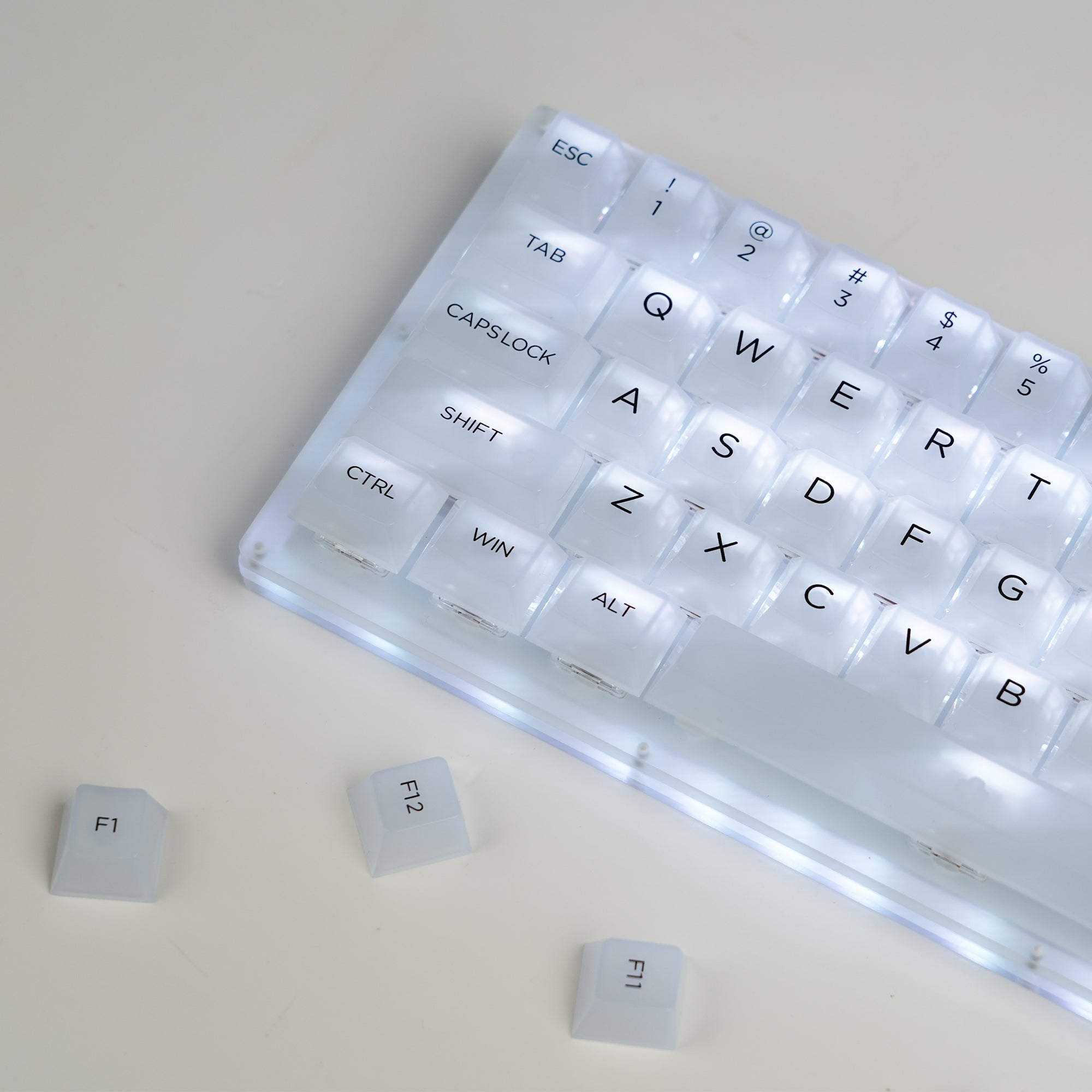 Womier Frost Translucent Cherry Profile Keycap Full Set (141-Key)