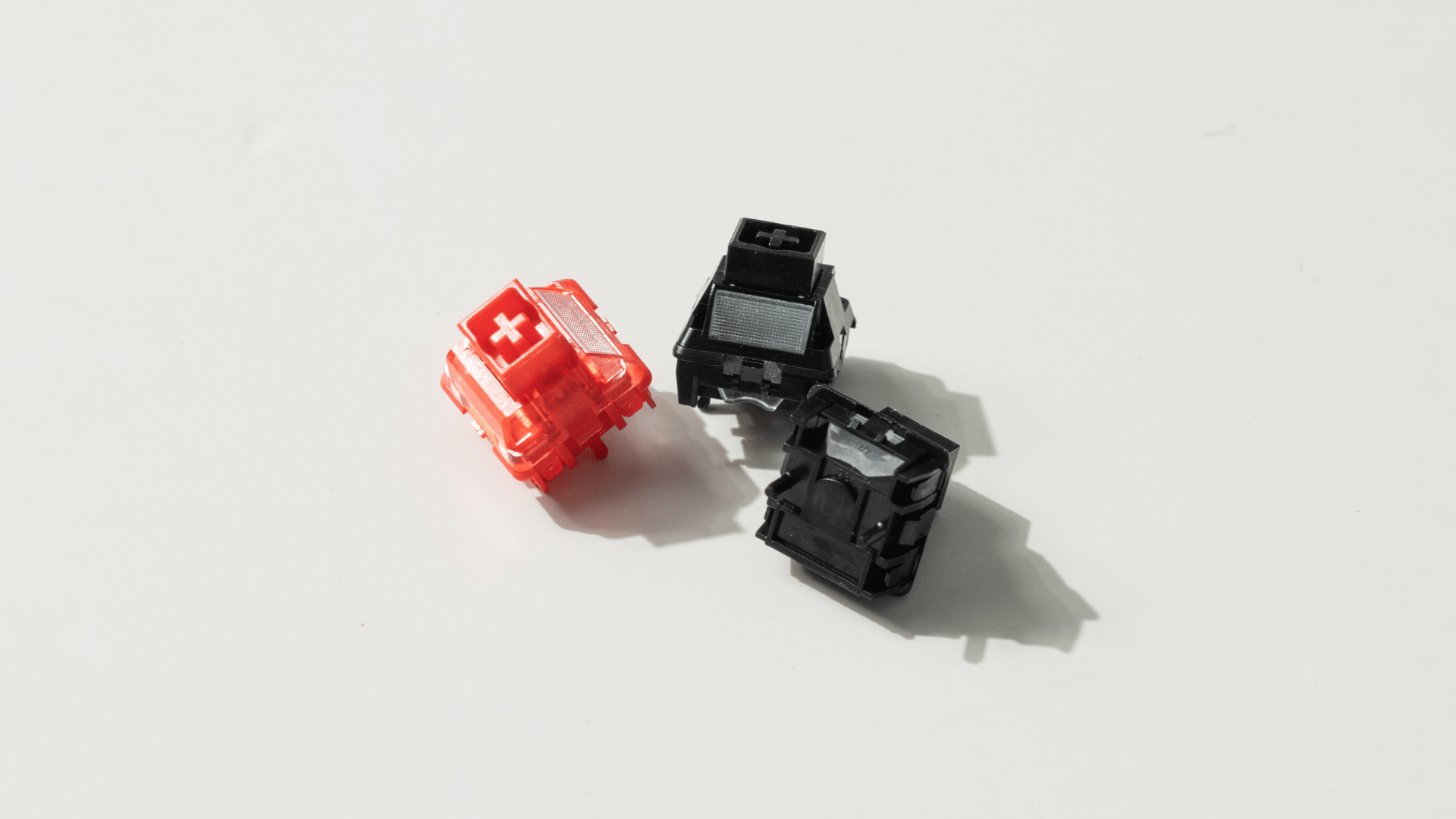 Mechanical vs Magnetic Switches - Understanding the differences - Womier Keyboard