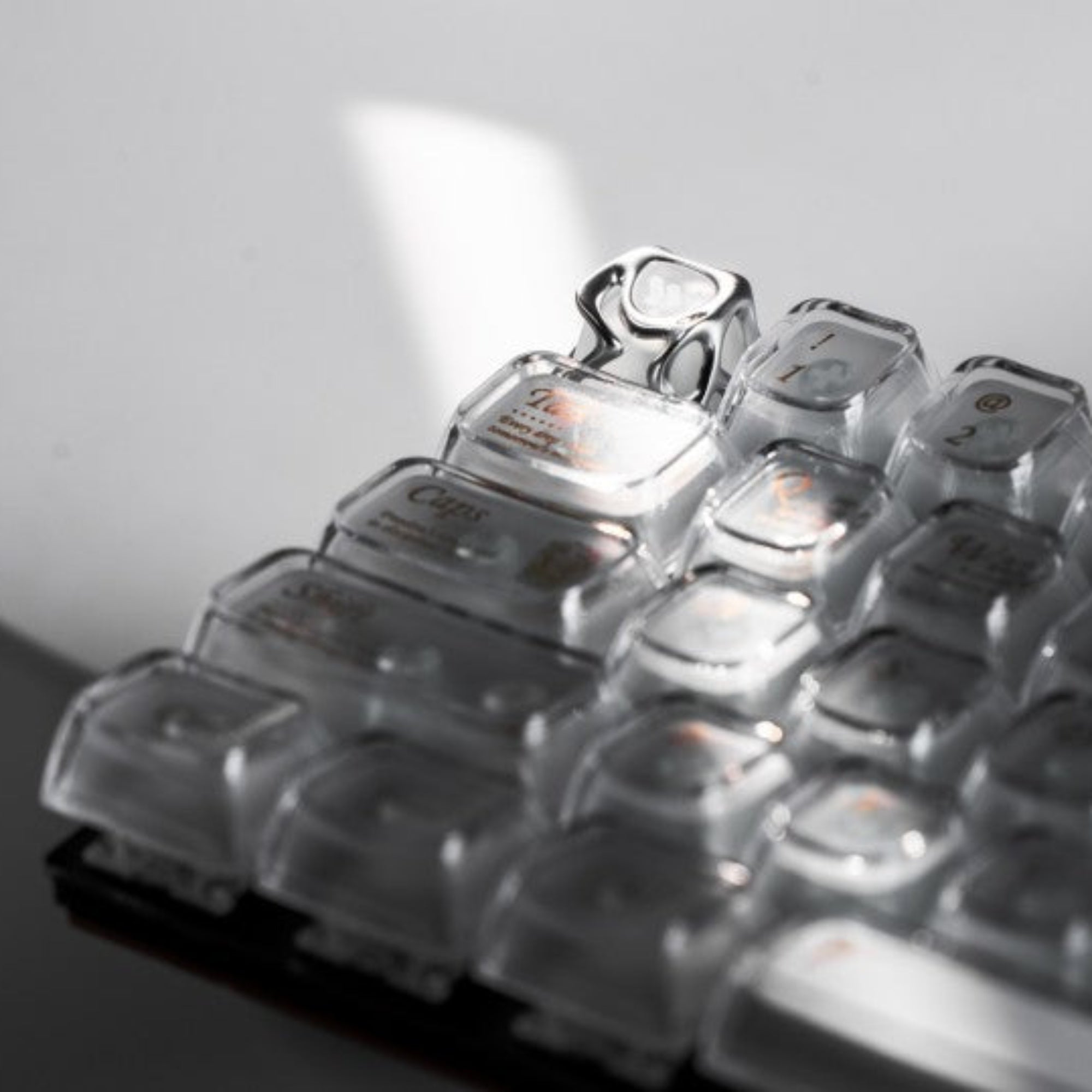 Womier Liquid Silver Artisan Keycap