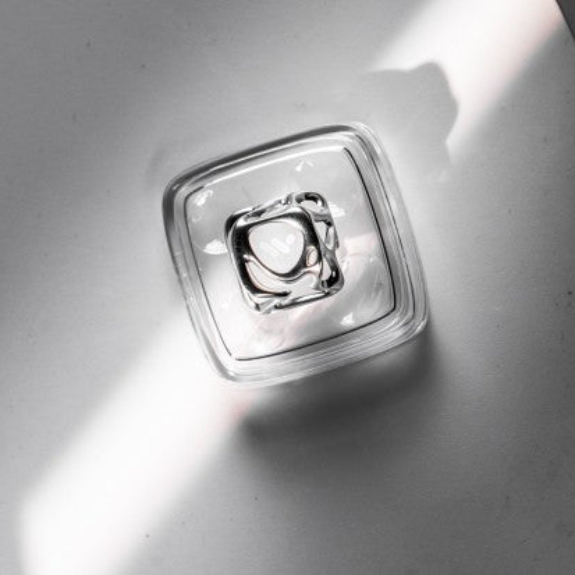 Womier Liquid Silver Artisan Keycap Liquid Silver