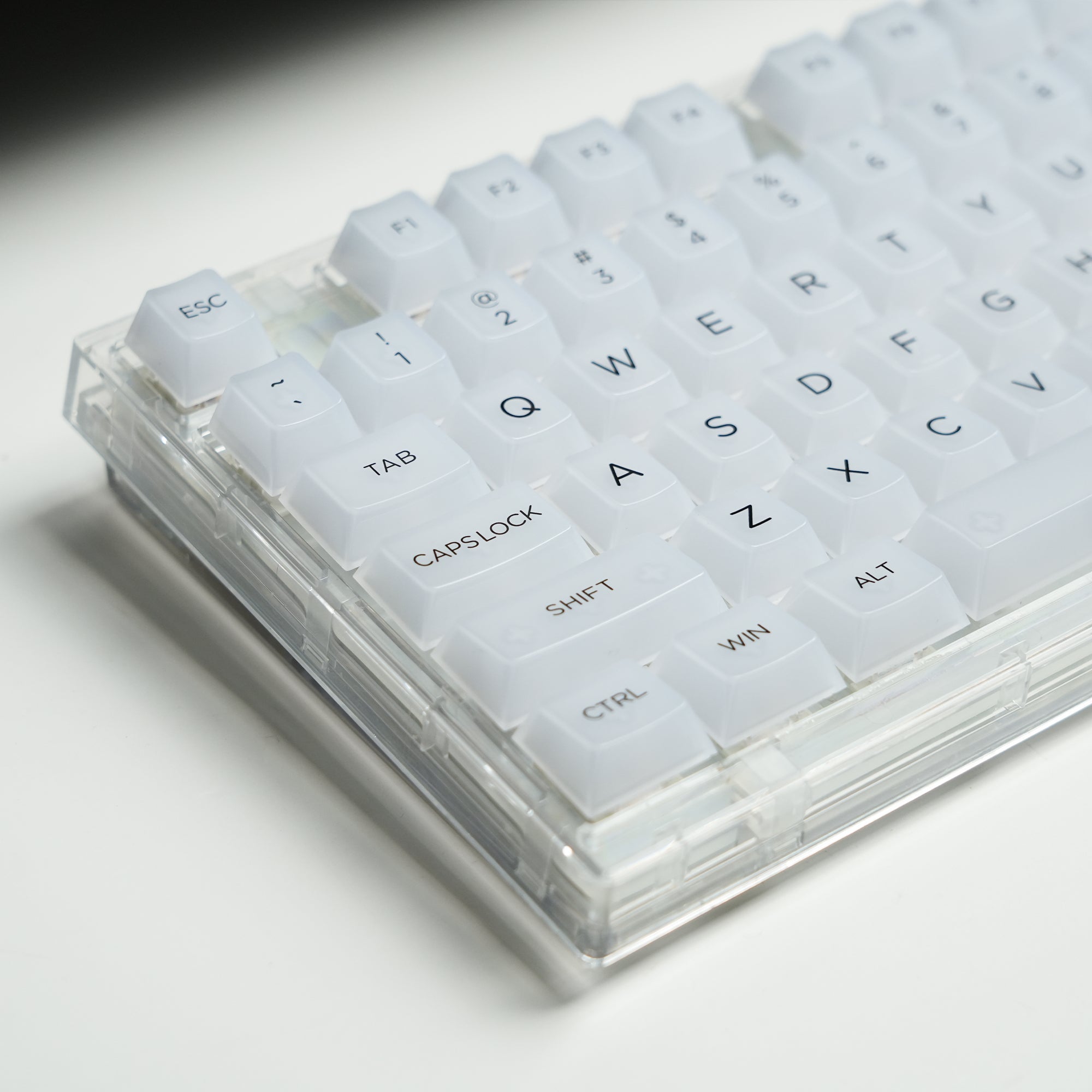 Womier Frost Translucent Cherry Profile Keycap Full Set (141-Key)