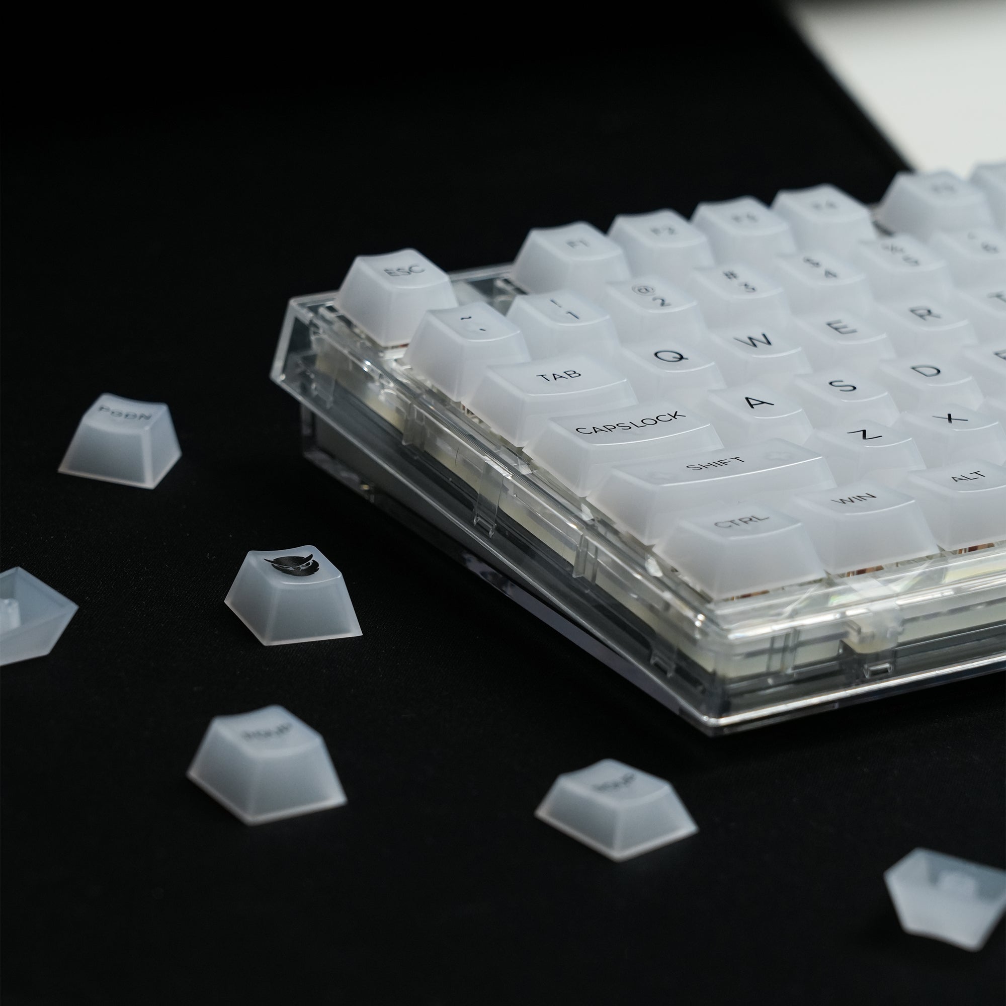 Womier Frost Translucent Cherry Profile Keycap Full Set (141-Key)